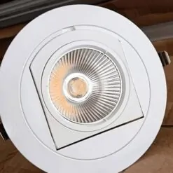 Đèn âm trần xoay 360