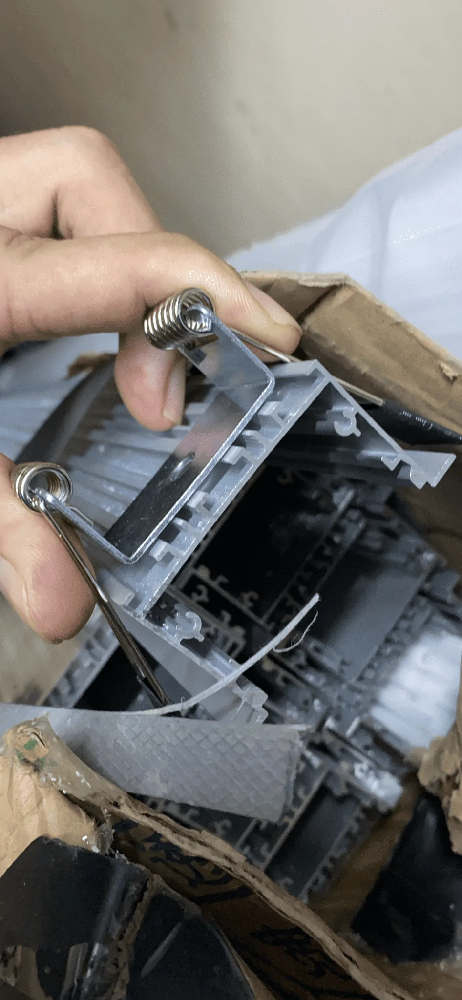 thanh nhôm đèn led âm trần thạch cao