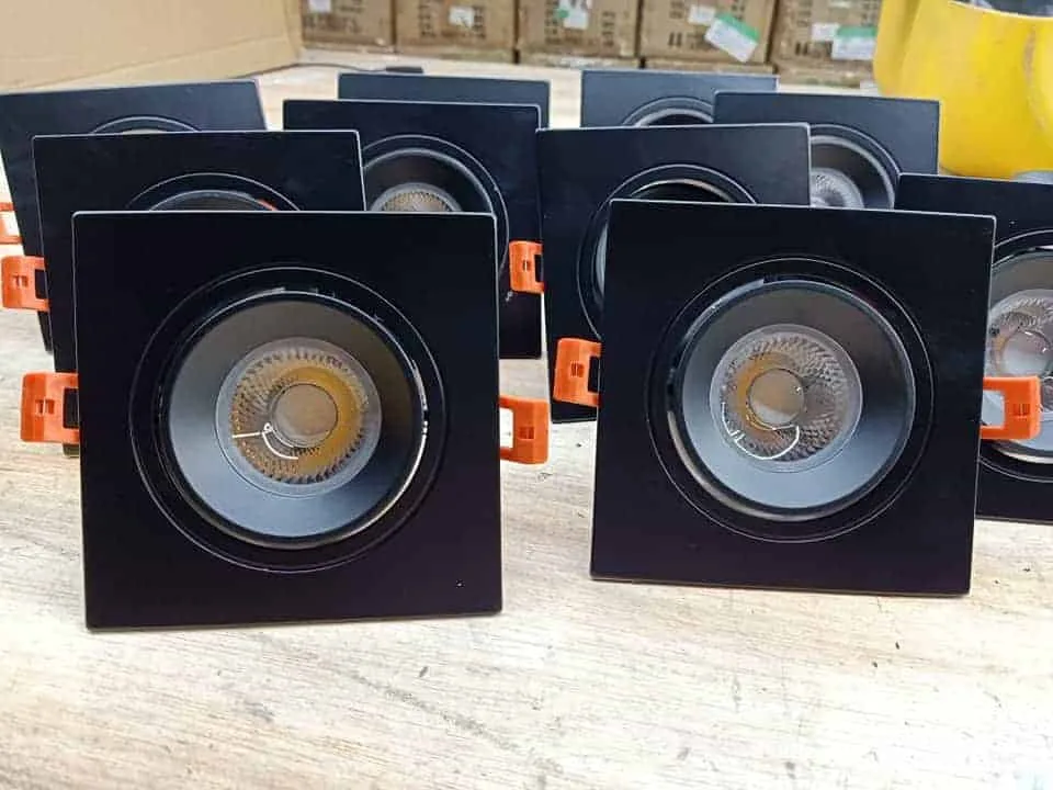 Đèn âm đơn cao cấp