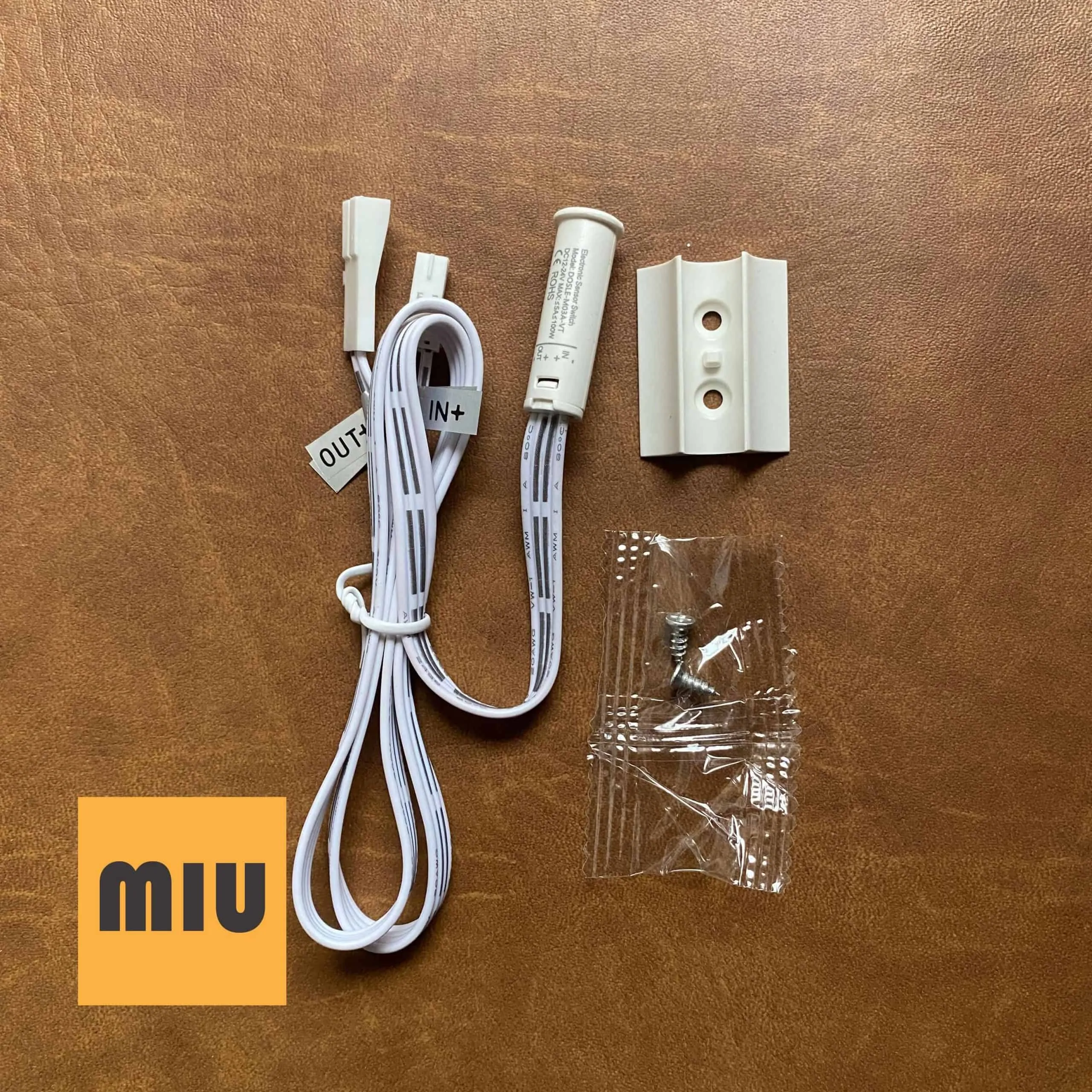 CÔNG TẮC CẢM BIẾN ĐÓNG MỞ 12V - 24V