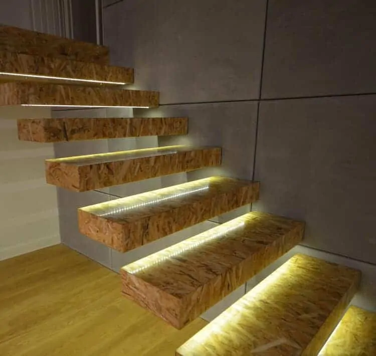 cảm biến chuyển động cầu thang thông minh