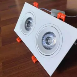 Đèn spotlight đôi vỏ hợp kim nhôm cao cấp