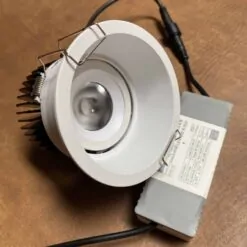 Đèn âm trần chiếu điểm spotlight MIUKT8574D75