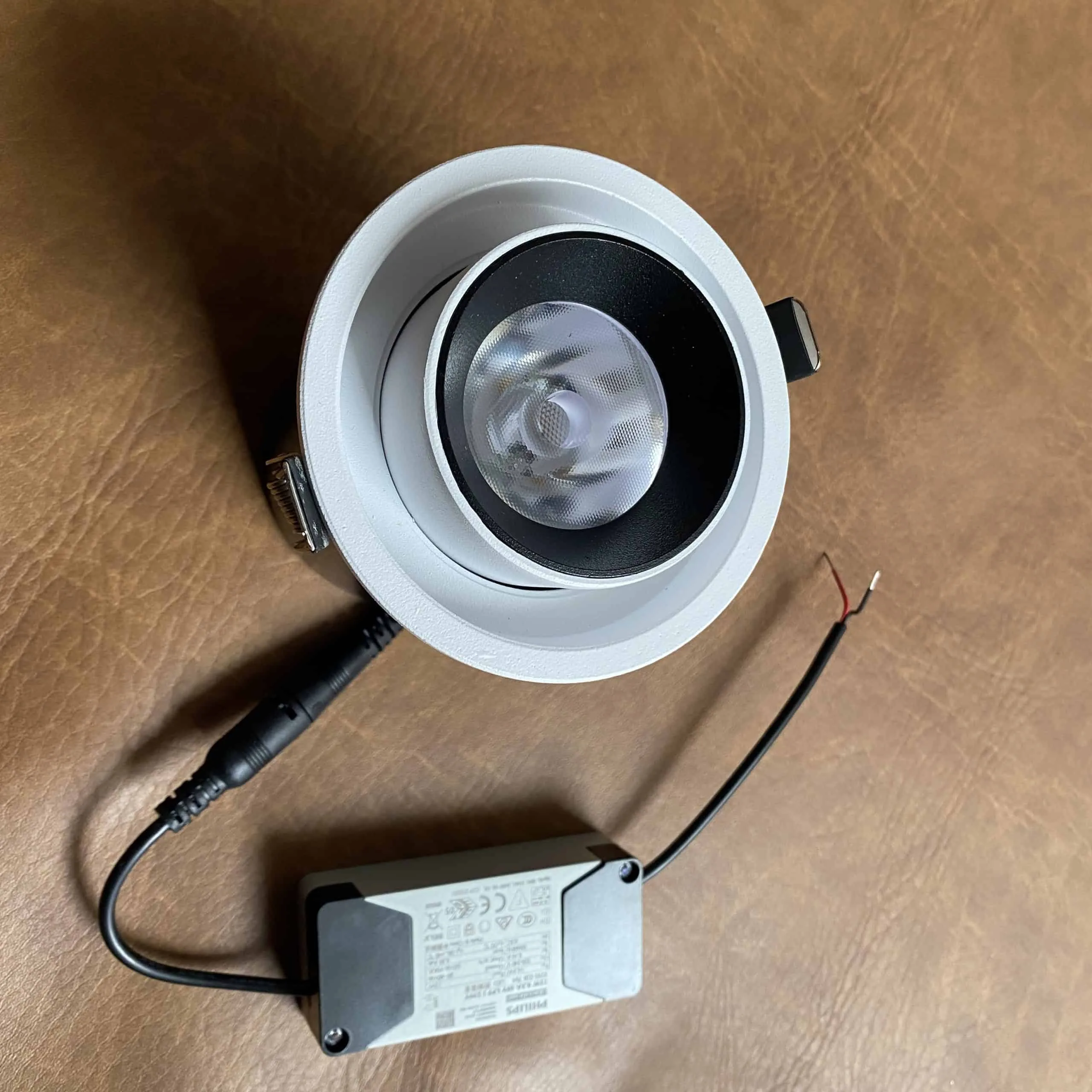 Đèn âm trần chiếu điểm chỉnh hướng góc rộng MIUTTPL12W90 - Ảnh 14
