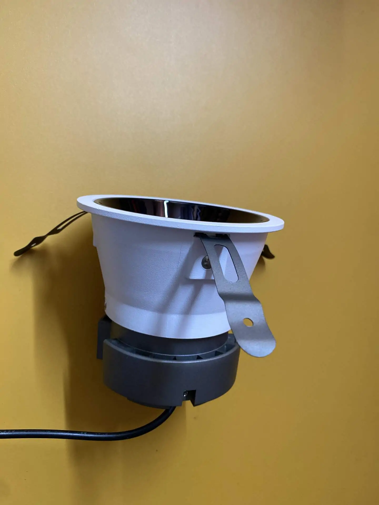 đèn led âm trần chiếu điểm spotlight