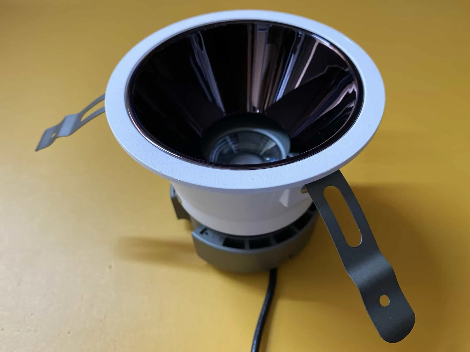 đèn led âm trần chiếu điểm spotlight