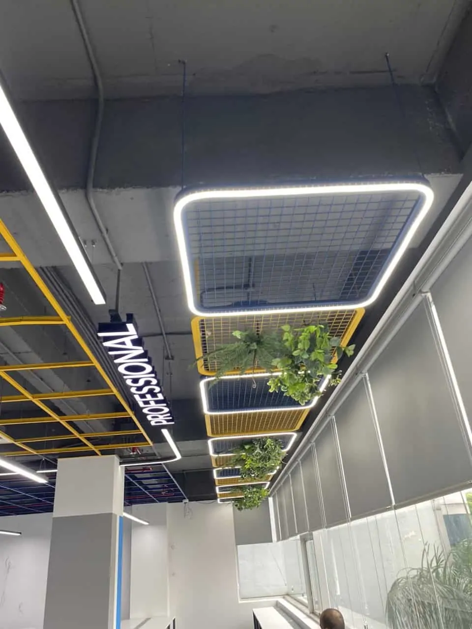 Thanh nhôm đèn led uốn cong - Ảnh 9