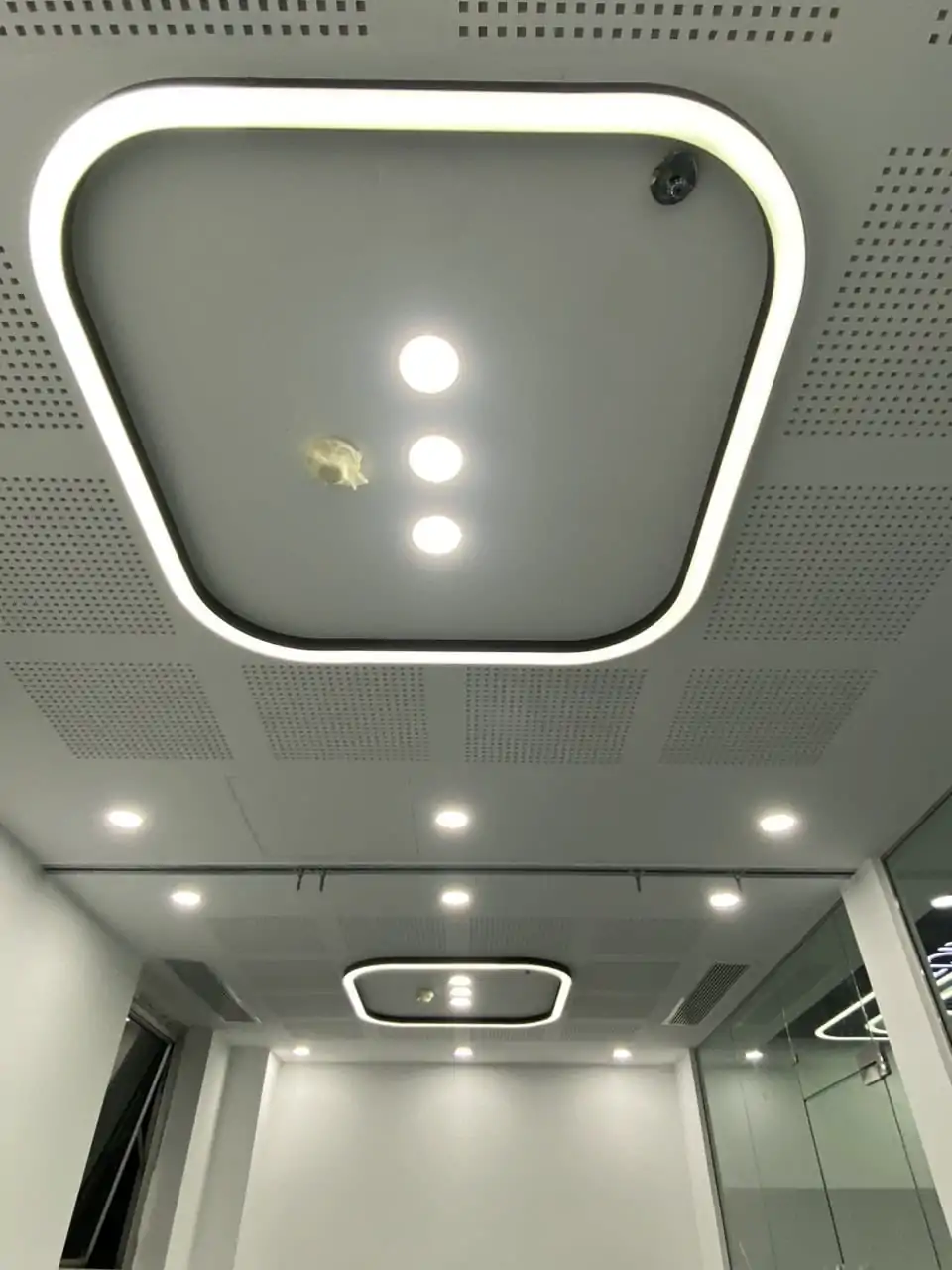 Thanh nhôm đèn led uốn cong - Ảnh 8