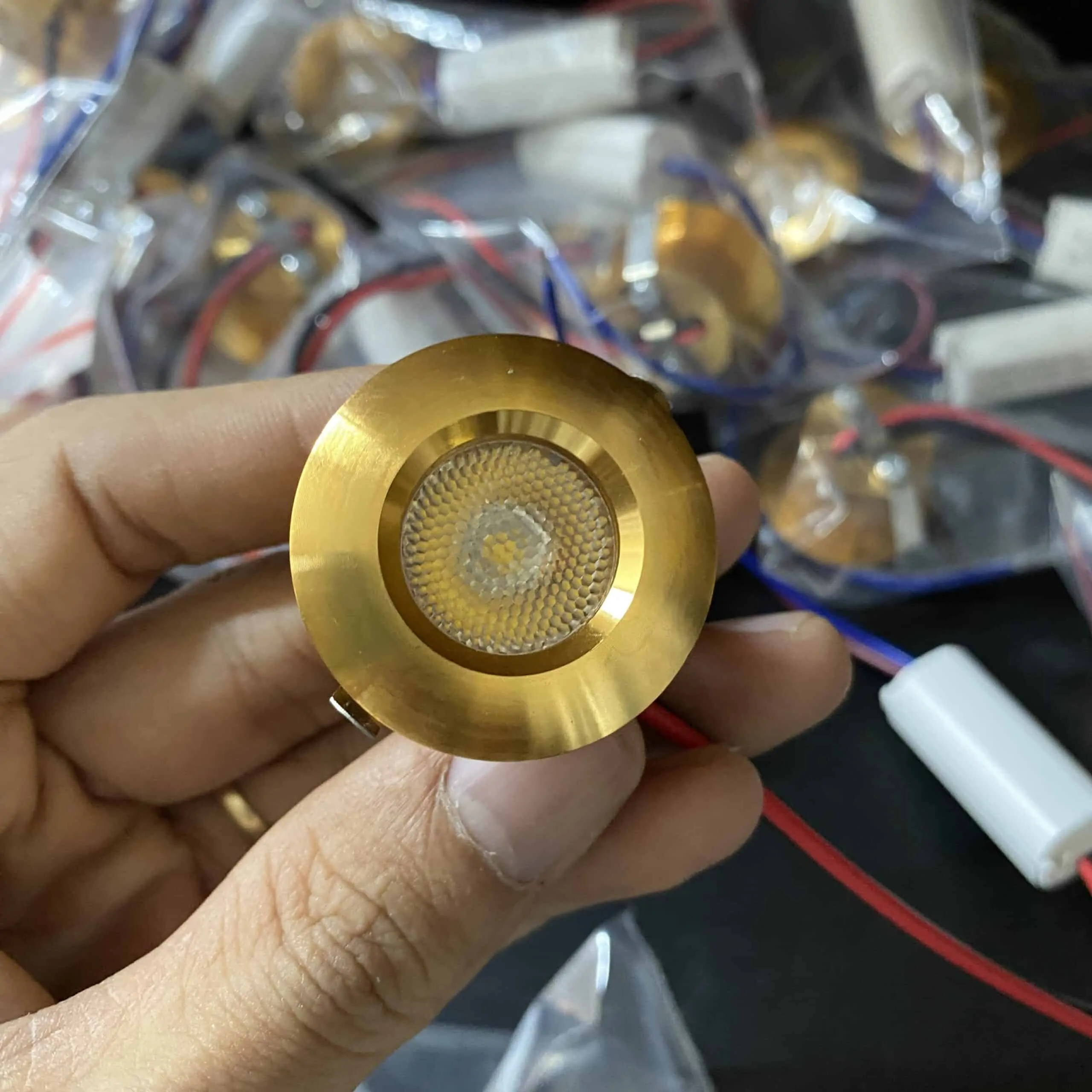 Đèn spotlight mini - Ảnh 8