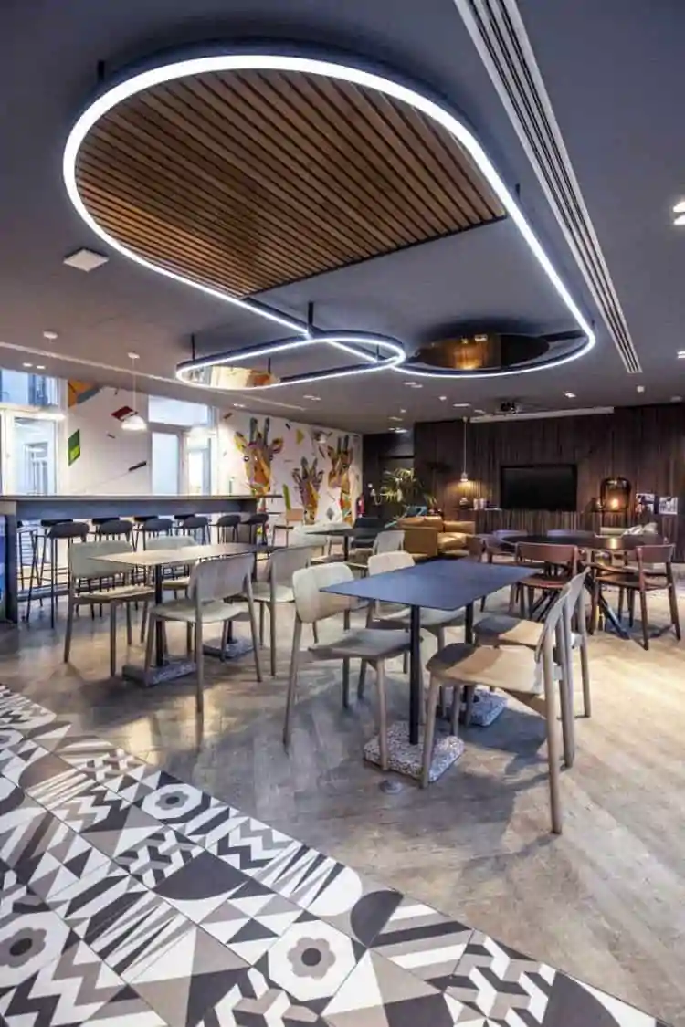 Thanh nhôm đèn led uốn cong