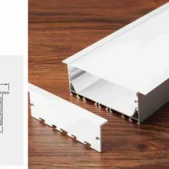 Alternative view of Thanh nhôm đèn led định hình KR-10040A