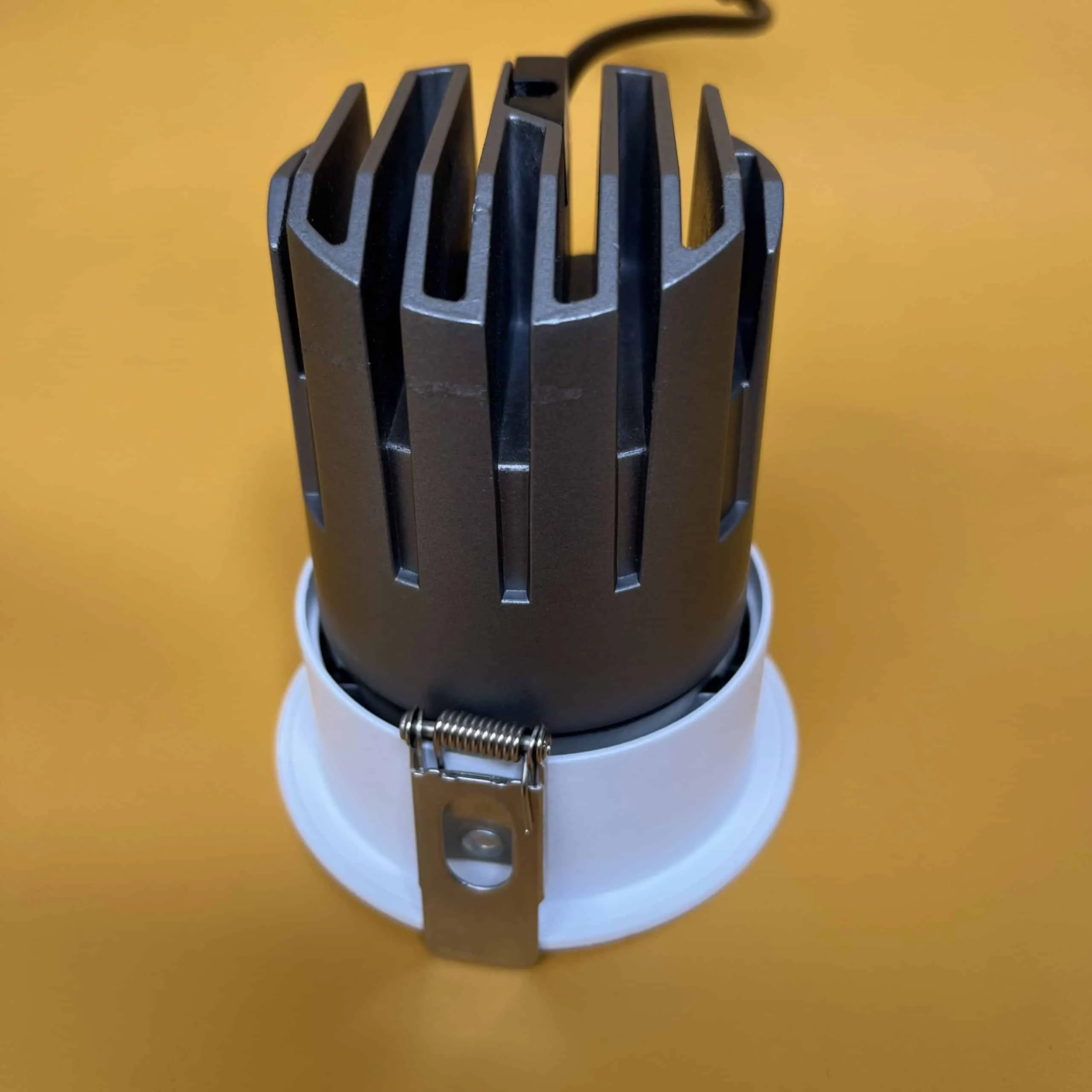 Đèn spotlight chiếu điểm MIUSERI-QL - Ảnh 5