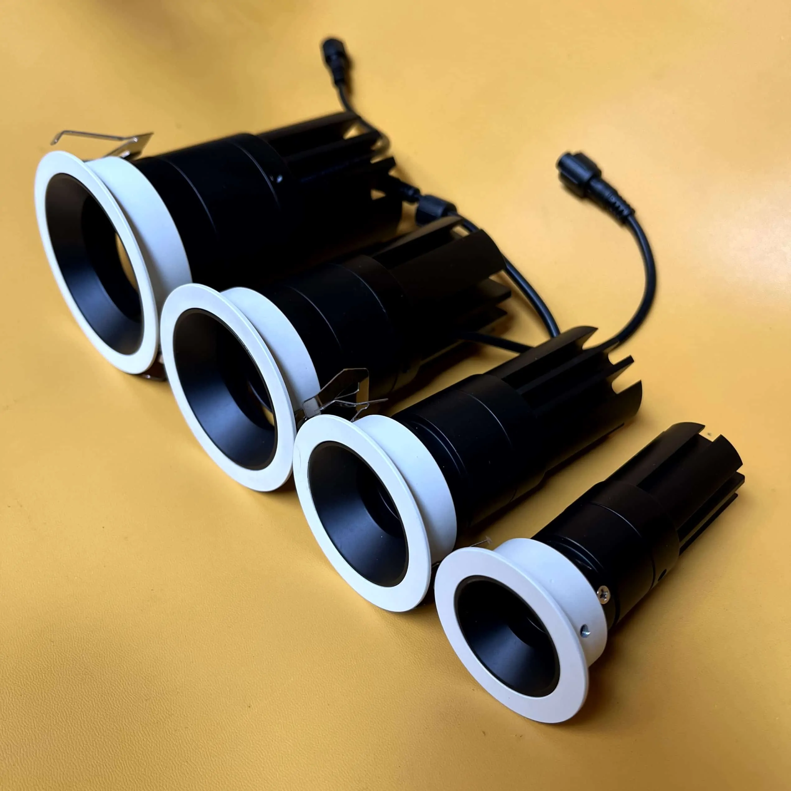 Đèn mini spotlight hiệu suất cao