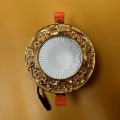Đèn âm trần mạ vàng