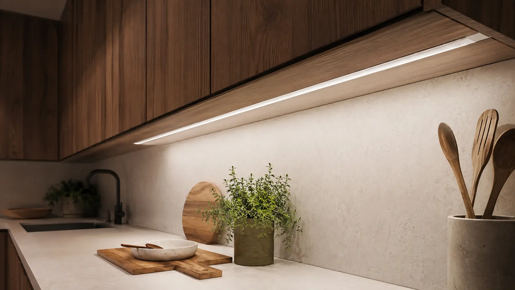 Thanh nhôm LED lắp dưới tủ bếp chiếu sáng mặt bàn